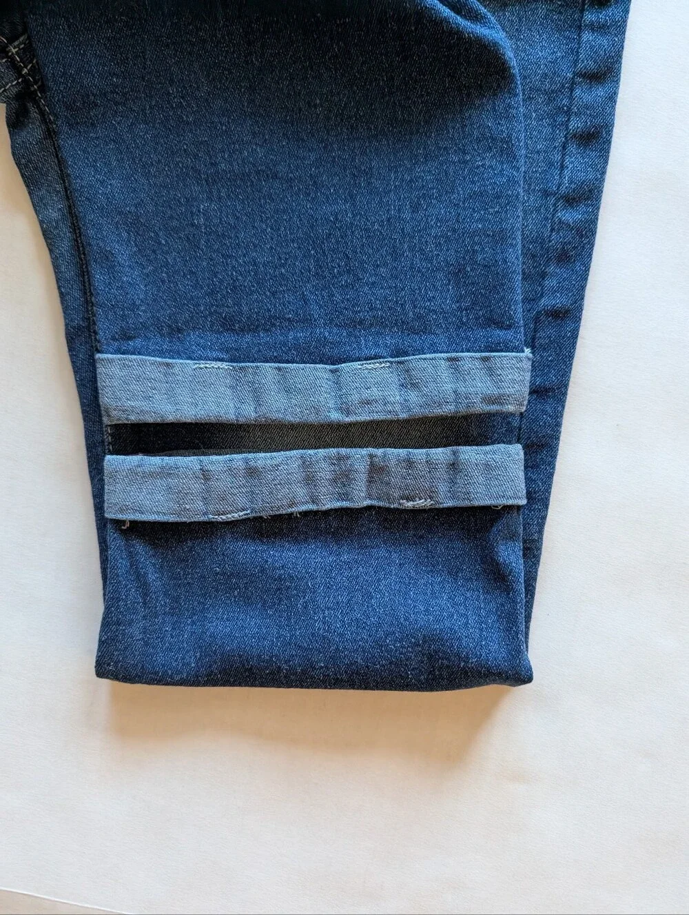Y2K High Waisted Embroidered Wing Pocket Pedal Pushers Jorts SMALL Blue